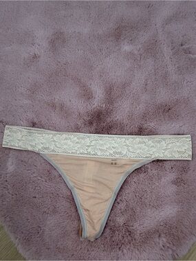 Tommy John Second Skin Thong Panty M